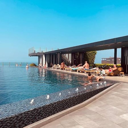 The Base Condo 2 Bed 2 Bath By Pupu Pattaya Exteriör bild